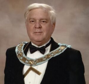 W. Bro. Aron Back — 2004–2005